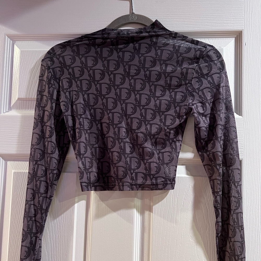ON VANDY LAB  mesh Vior Long sleeve. cropped
